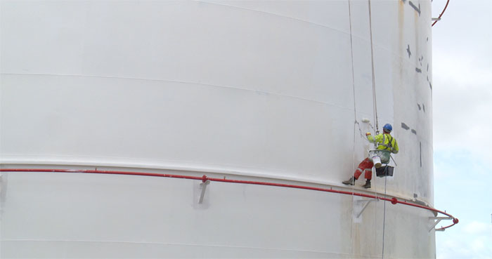 Painting a fuel tank at Greenergy Plumouth depot