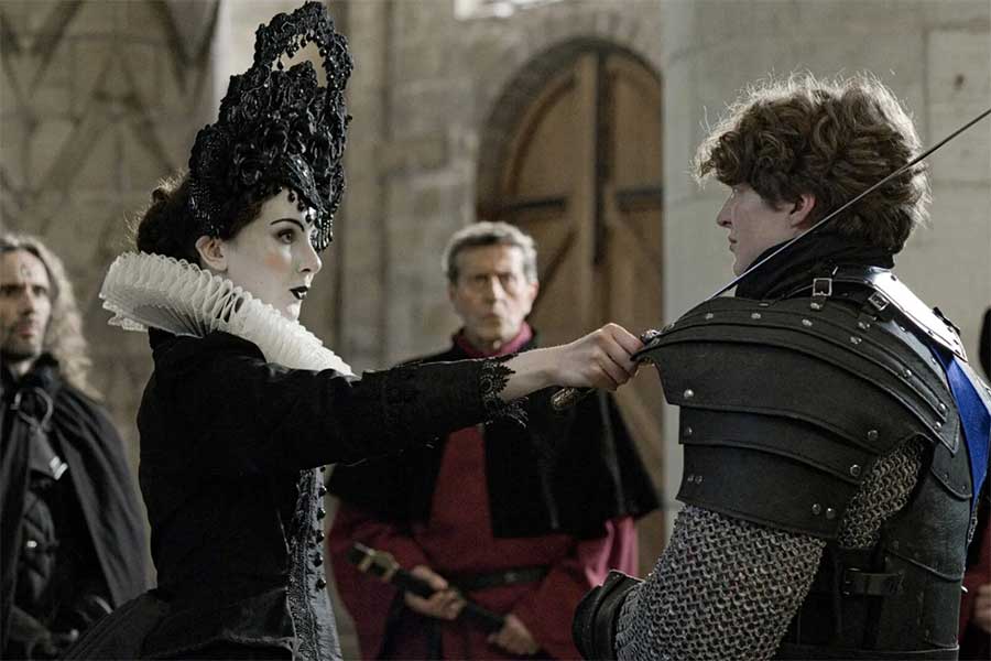 Queen Ginnarra. Megan Tremethick stars as the Queen